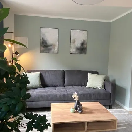 Qt - Neu - Lage - Parkplatz Appartement Detmold