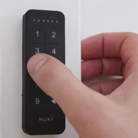 Qt - Neu - Lage - Parkplatz *