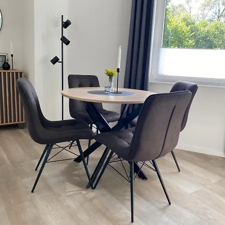 Appartement Qt - Neu - Lage - Parkplatz