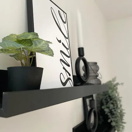 Qt - Neu - Lage - Parkplatz Apartamento