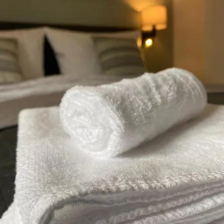 Qt - Neu - Lage - Parkplatz *