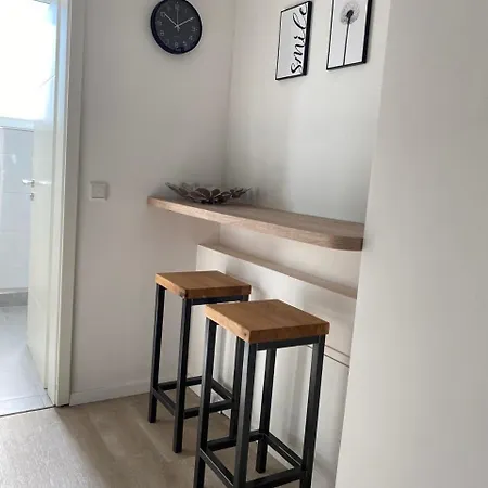 Appartement Qt - Neu - Lage - Parkplatz