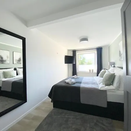Appartement Qt - Neu - Lage - Parkplatz