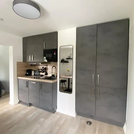 Qt - Neu - Lage - Parkplatz Appartement