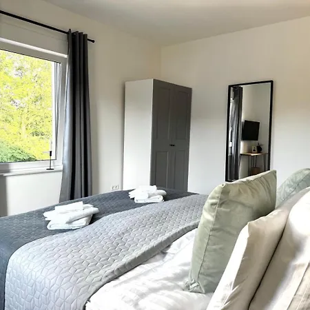 Qt - Neu - Lage - Parkplatz Apartment