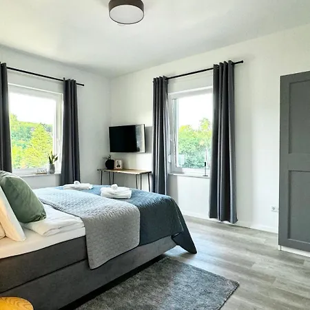 Appartement Qt - Neu - Lage - Parkplatz
