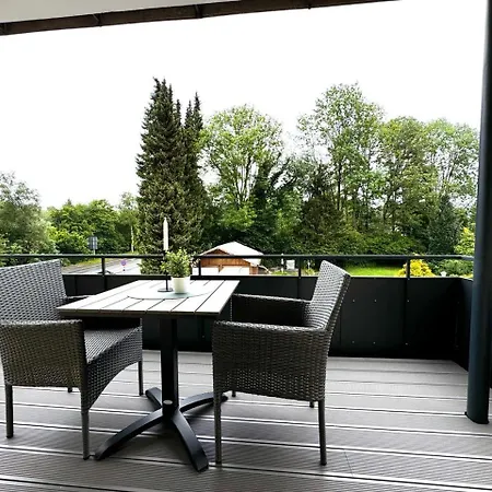 Qt - Neu - Lage - Parkplatz Apartment Detmold