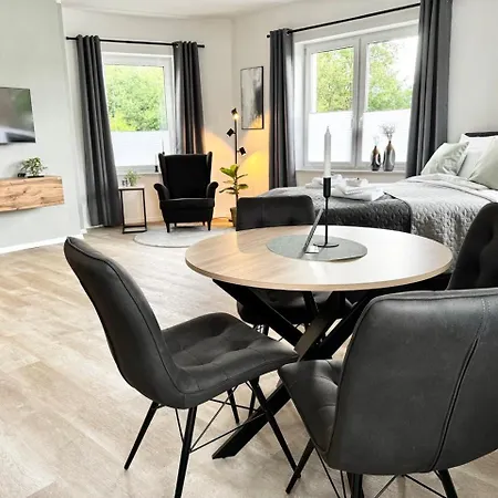 Qt - Neu - Lage - Parkplatz Apartment