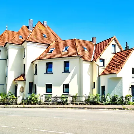 Qt - Neu - Lage - Parkplatz Apartament Detmold